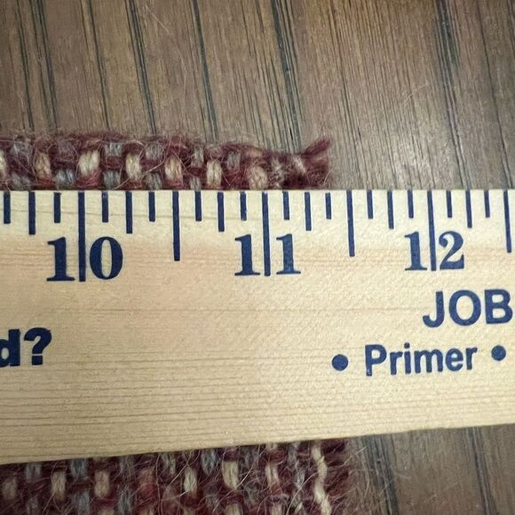 Lacoste wool plaid unisex scarf. - Picture 5 of 5